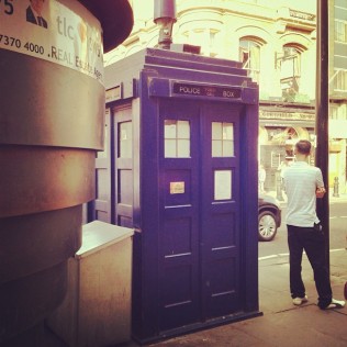 The TARDIS in the street! ‪#‎DoctorWho‬ ‪#‎EarlsCourt‬ http://instagram.com/p/btb8NIu347/